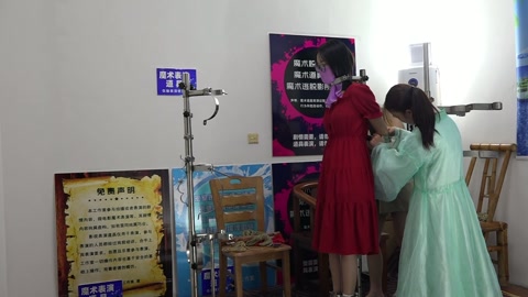 小雨和兰兰，高跟鞋，双人站立架强制站立摆放 第12张