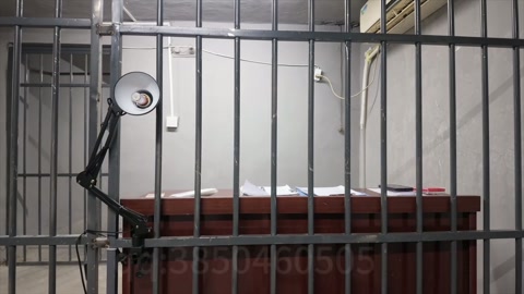 新模特晓晓面试试镜剧 本视频是新人模特晓晓面试试镜拍摄。 剧情：王闵做为一名法律系大学生，毕业后又在... 第12张