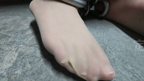 新模特试镜片，模特带重脚镣，手铐，被关押在牢房 第12张