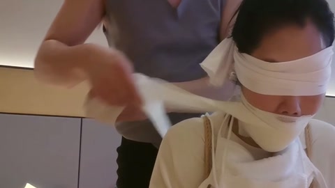 紧缚 江南小M 严密堵嘴 口罩围巾 多重 蒙面 第12张