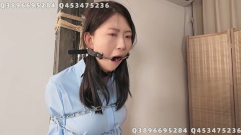 花花p6 吊缚姿势展示 金属柱固定 第12张