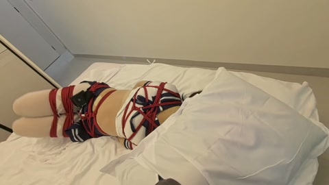 连体肉丝JK+白丝 原来电击器真的能让人抽筋抽搐啊 蛇缚小高手 花式股绳全程电击挣扎 驷马+电击挣扎... 第12张